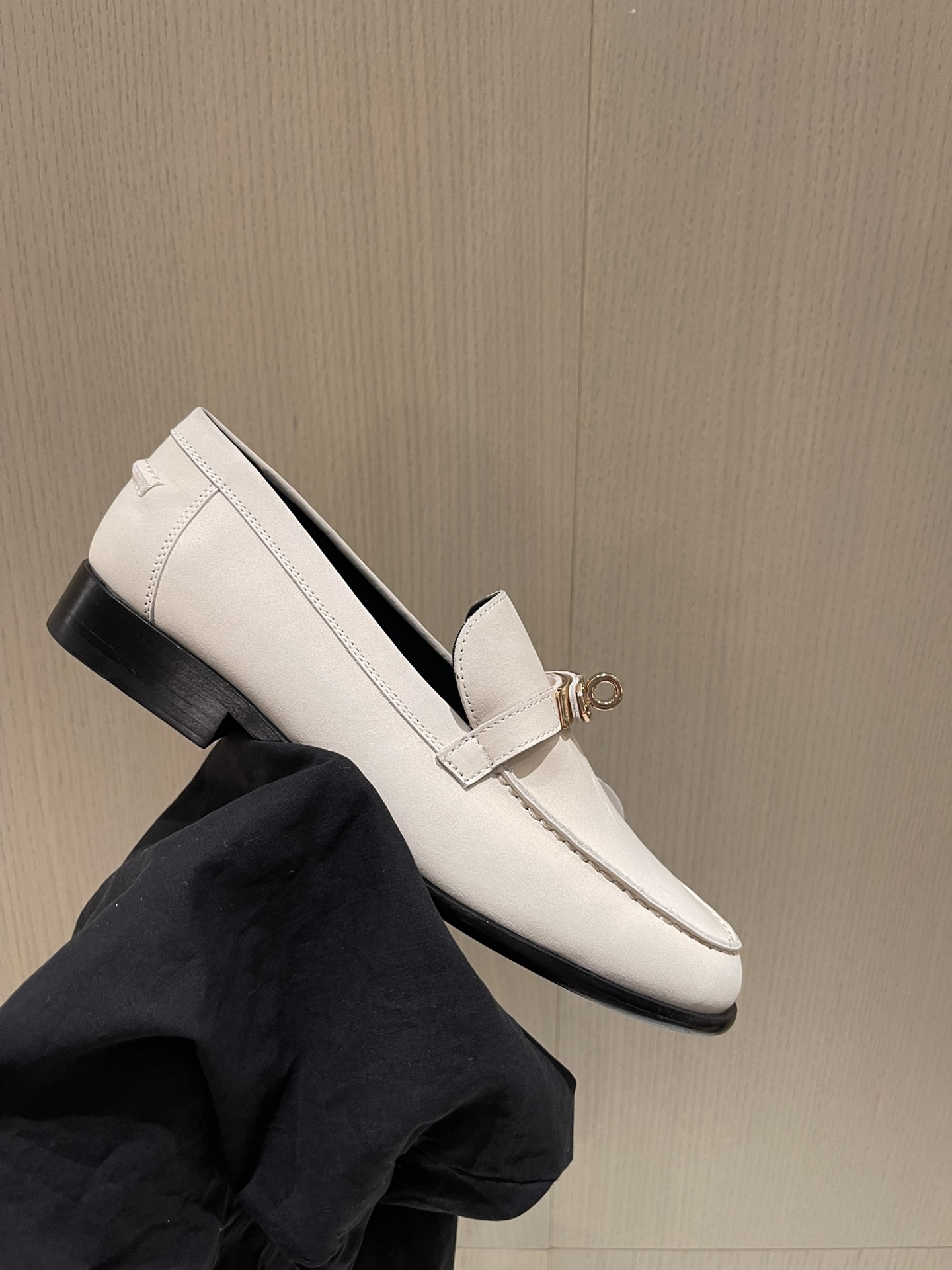 H**mes loafers(eu35-eu40)
