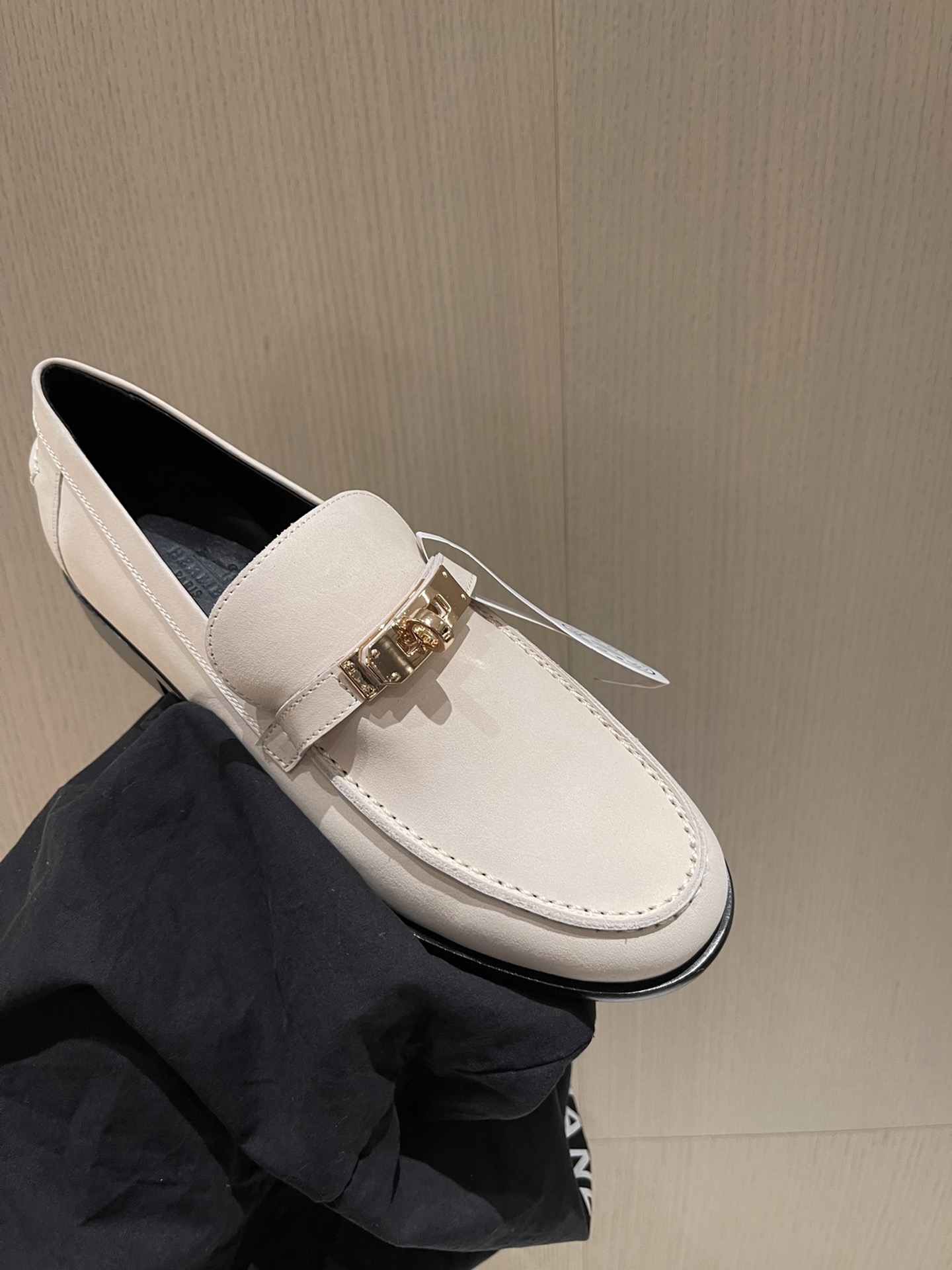 H**mes loafers(eu35-eu40)