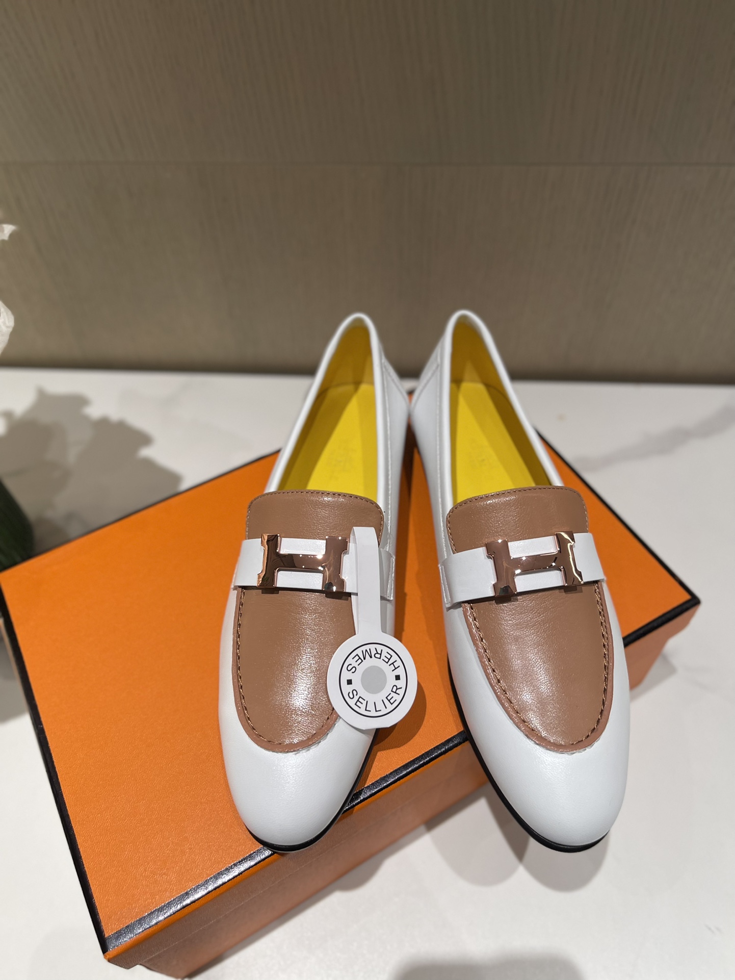 H**mes loafers(eu35-eu40)