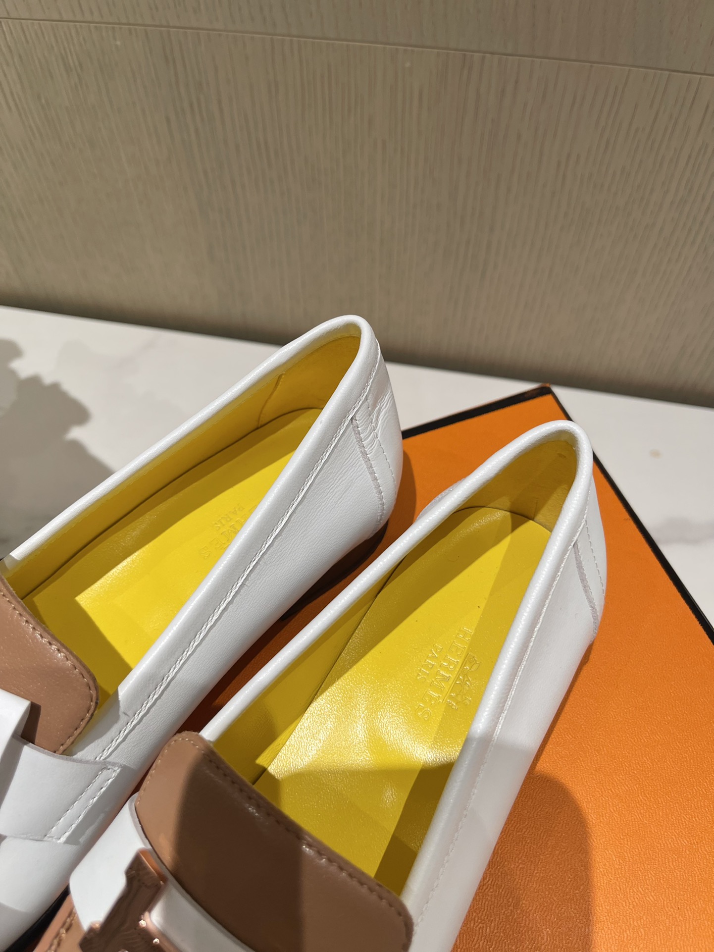 H**mes loafers(eu35-eu40)