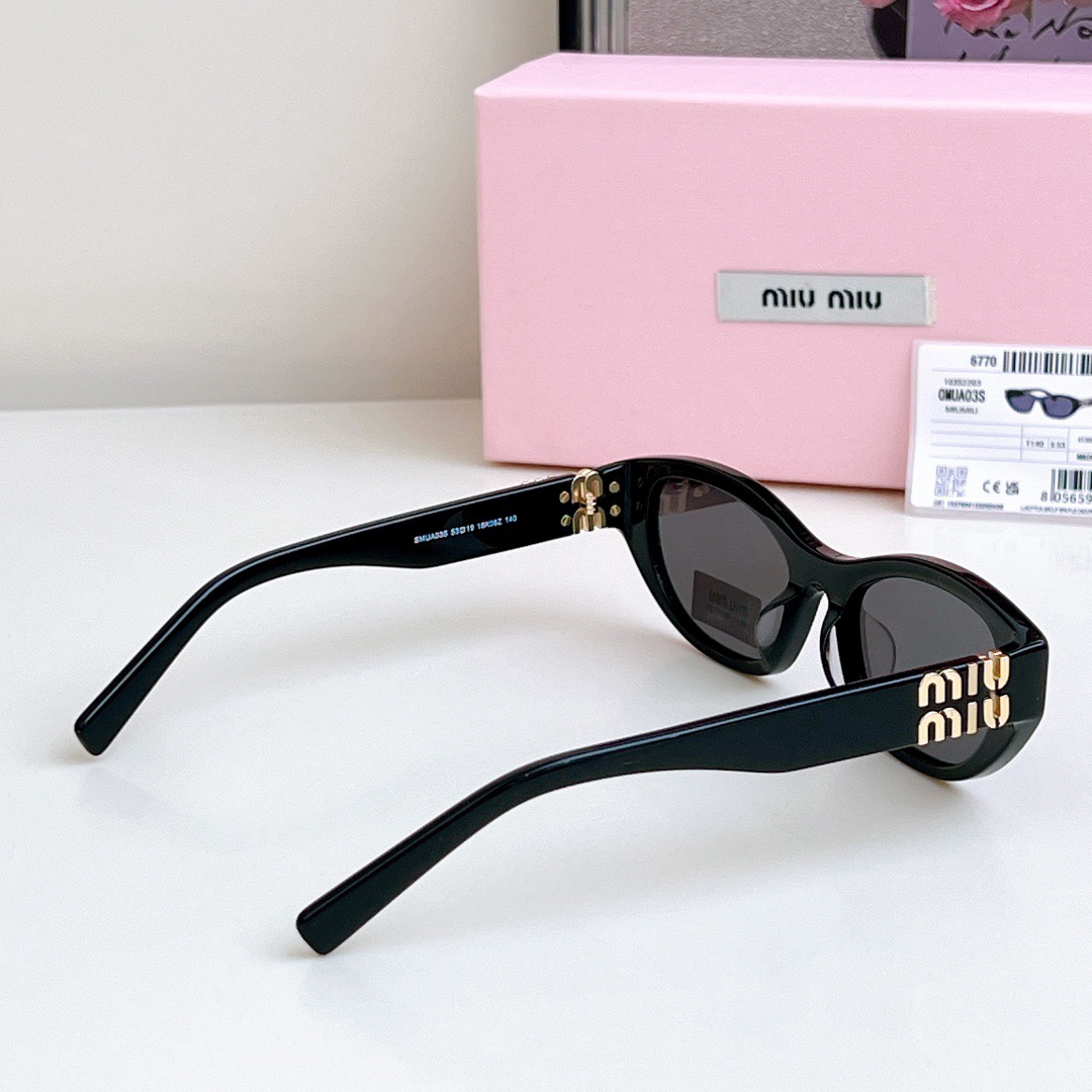 M1um1u Sunglasses