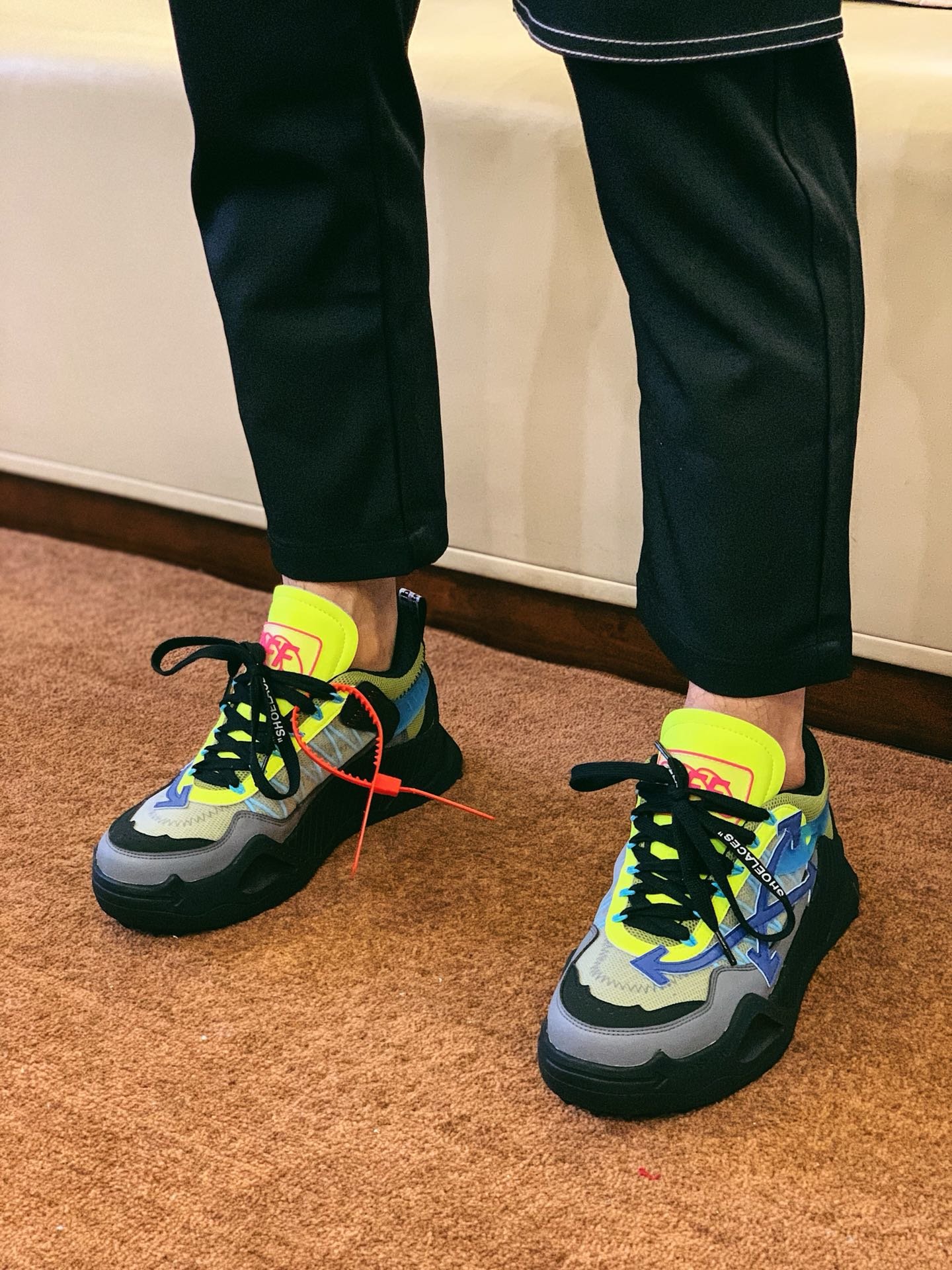 OFF-WHITE C/O​ ODSY-1000 SNEAKERS