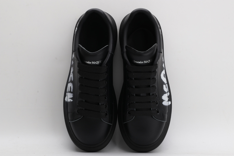 A1exa*der m*q*en sports shoes