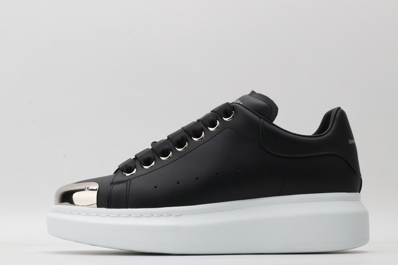 A1exa*der m*q*en sports shoes