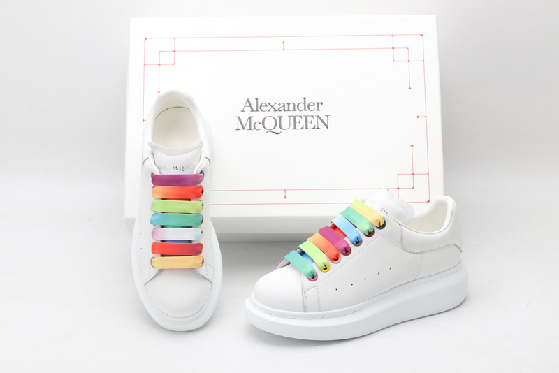 A1exa*der m*q*en sports shoes