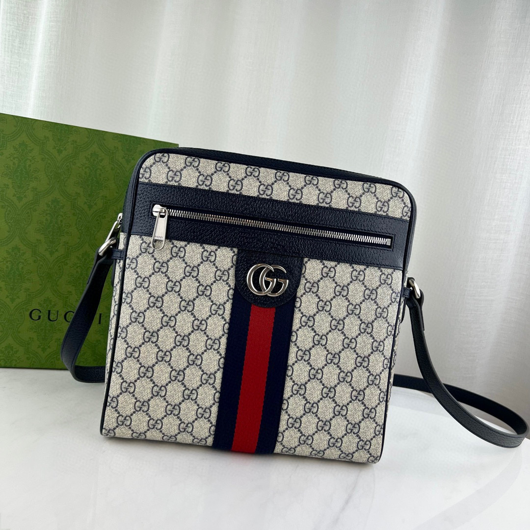 g*u*i gg S*p*e bag-28*29*6cm