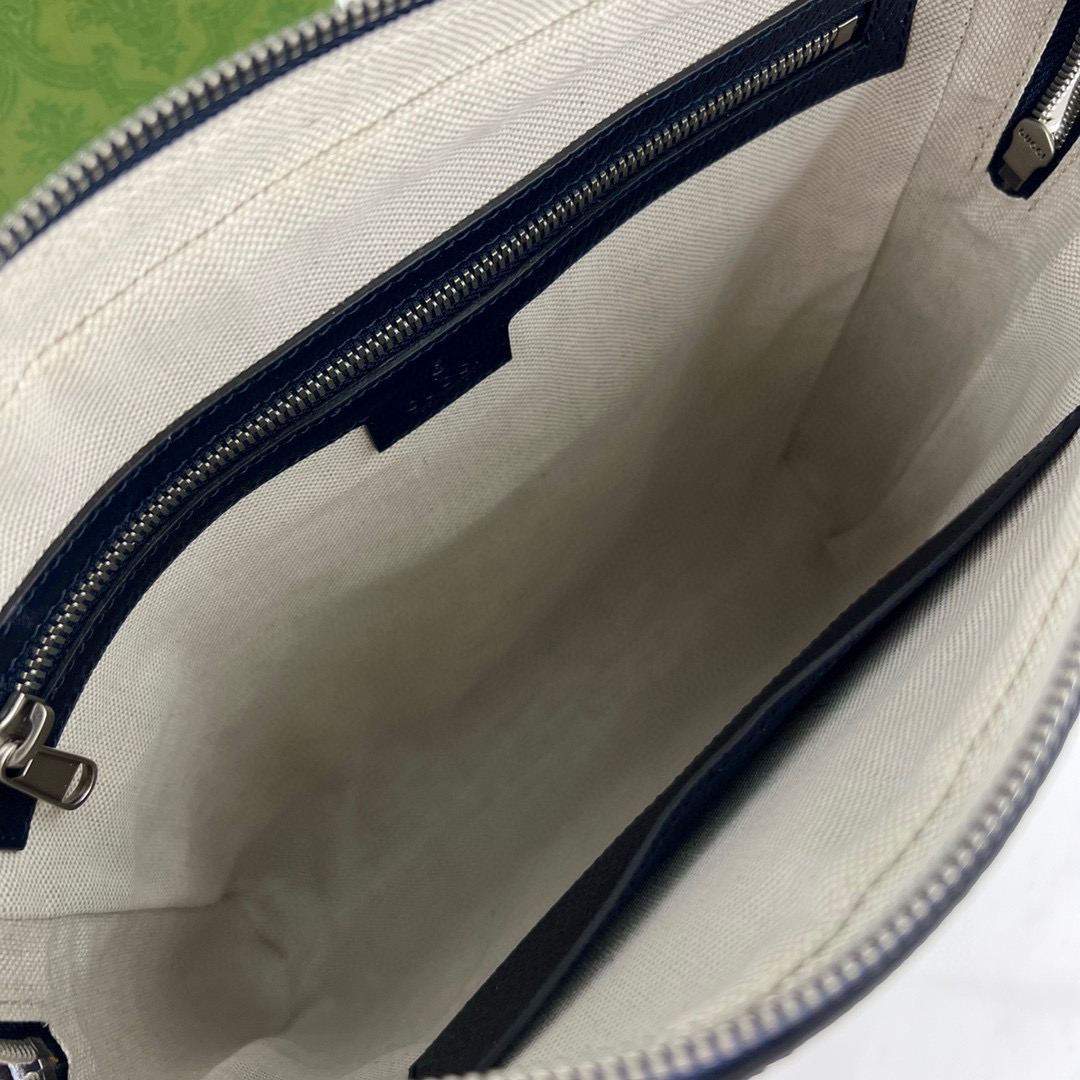g*u*i gg S*p*e bag-28*29*6cm