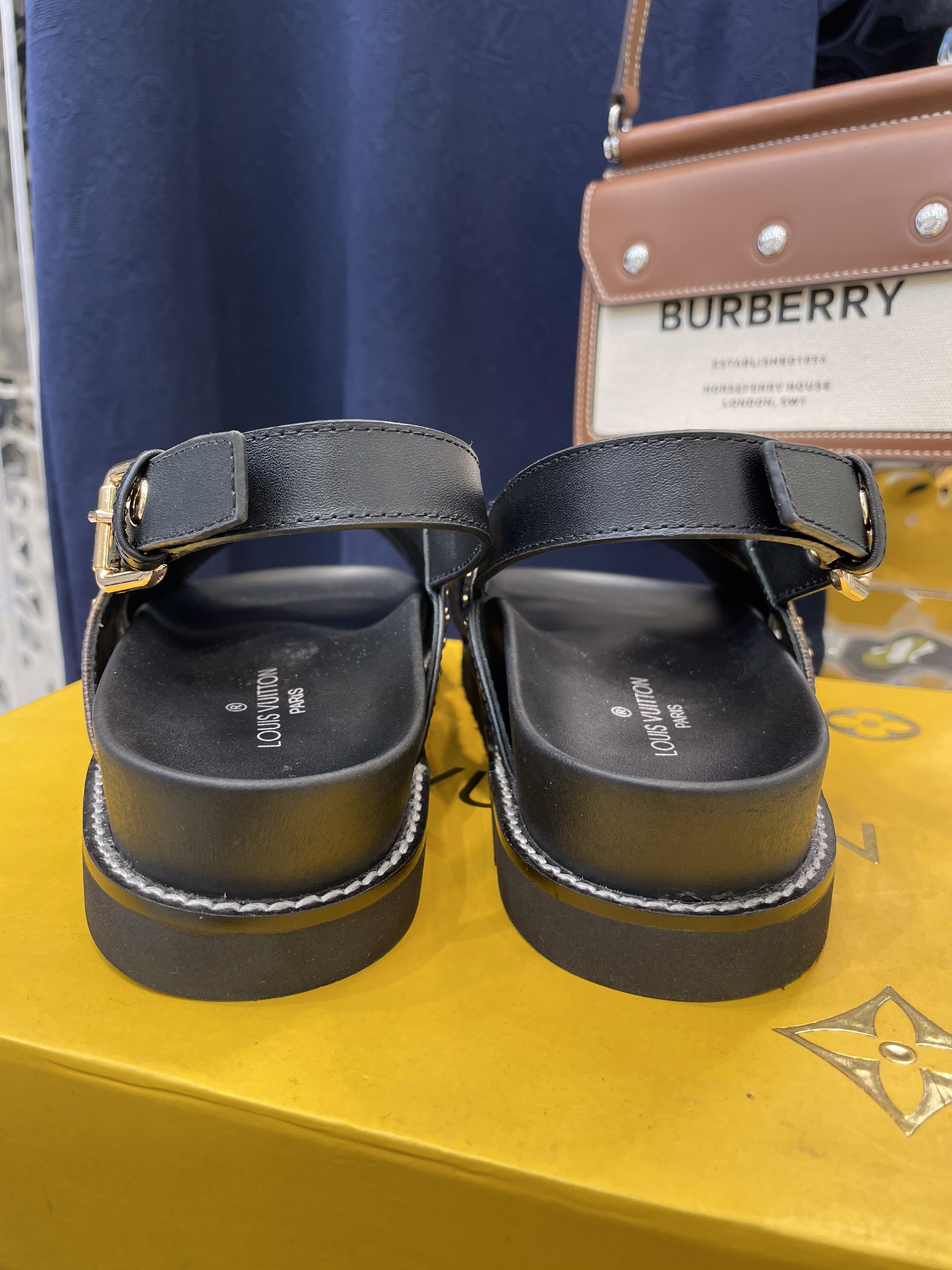 l0*is V*t0n sandals