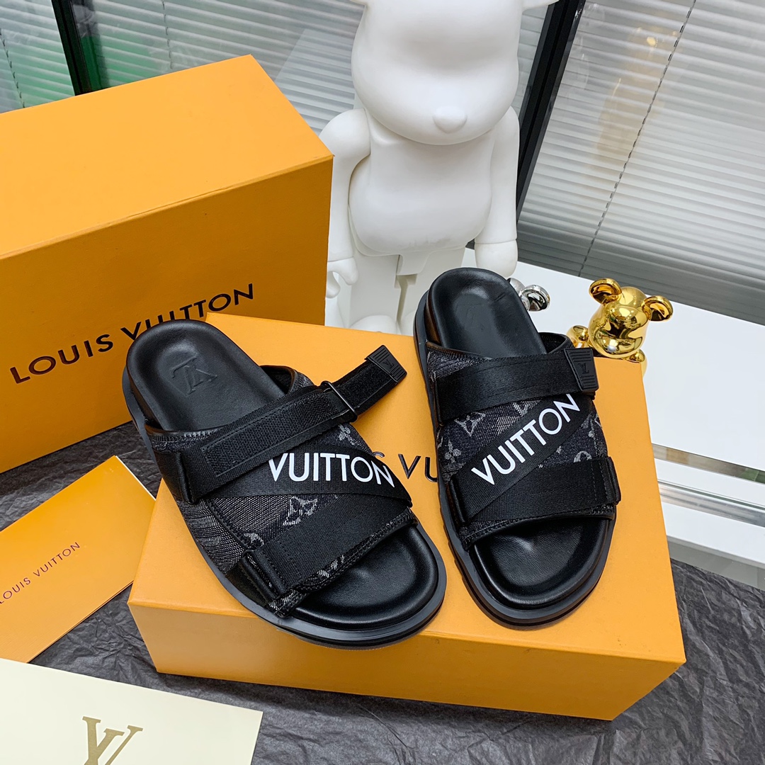 l0*is V*t0n sandals