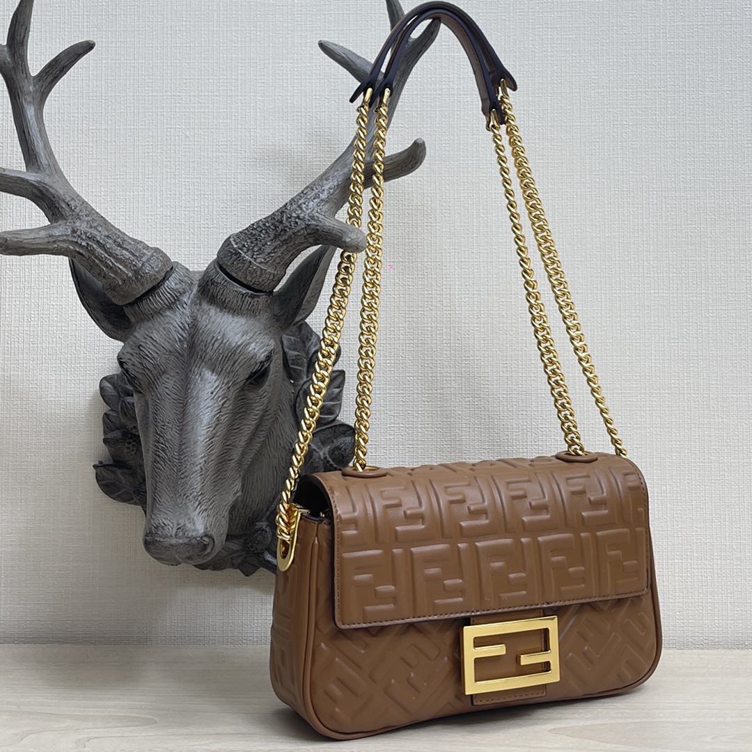F**di baguette bag-24x14x7cm