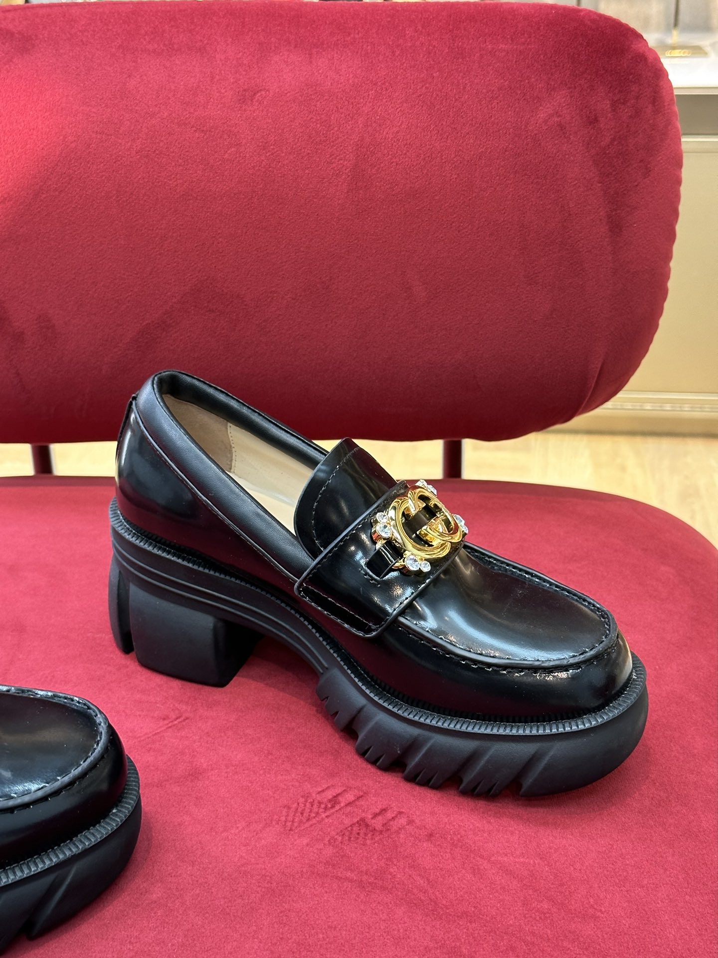 G*u*i loafers