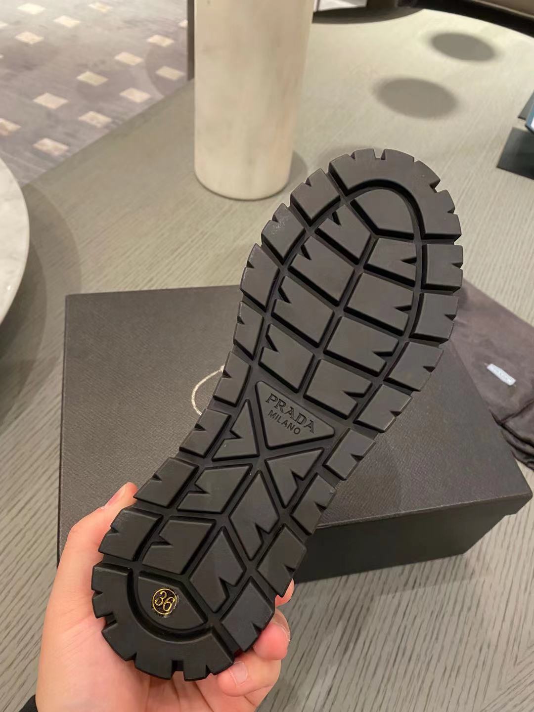 Pra*a boots 2022ss