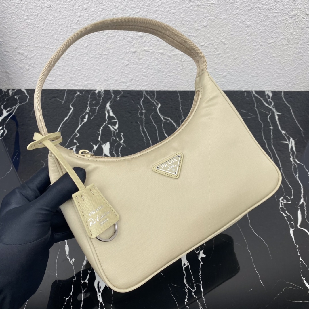Pra*a 1ne515 nylon hobo bag-23*13*5cm