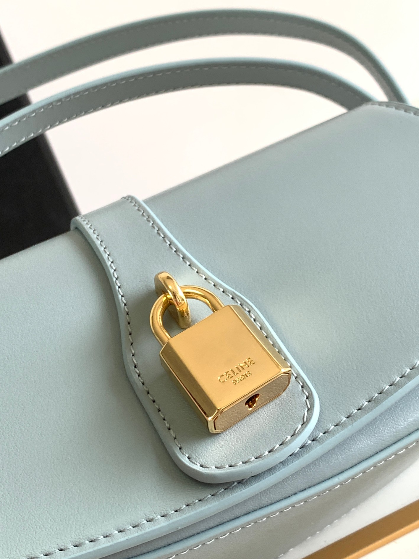 Celin Mini Tabou Clutch On Strap-18*8*5CM