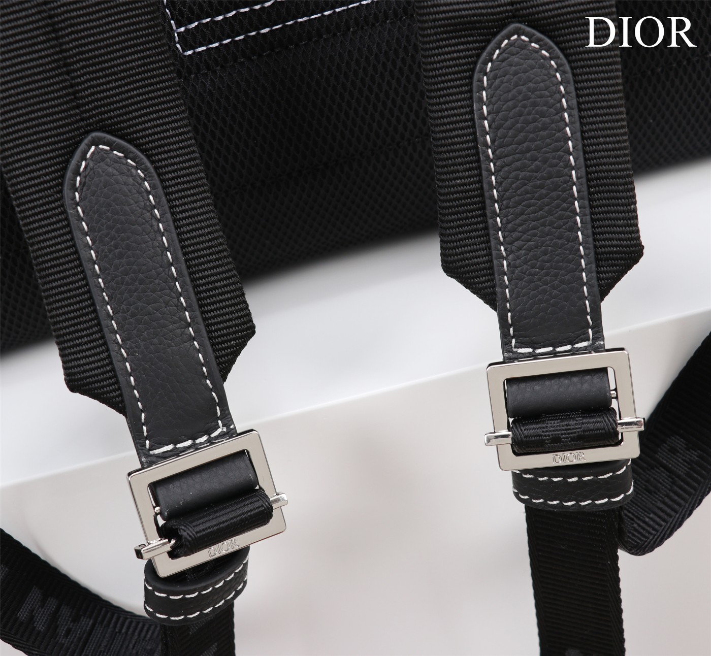 D*or backpack-26.5 x 41.5 x 17.5cm