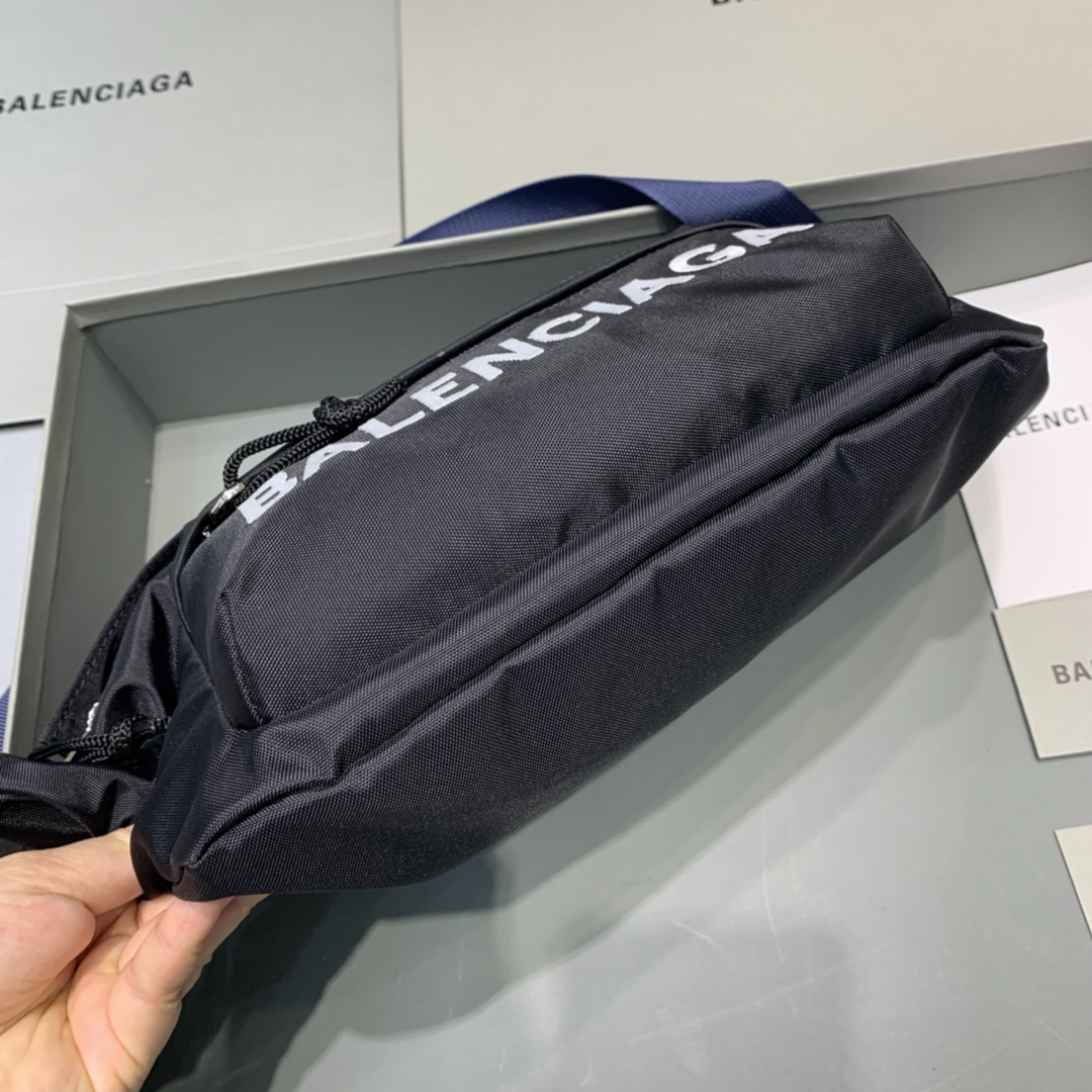 Ba*len*cia*ga wheel logo waist bag-23*5*20cm