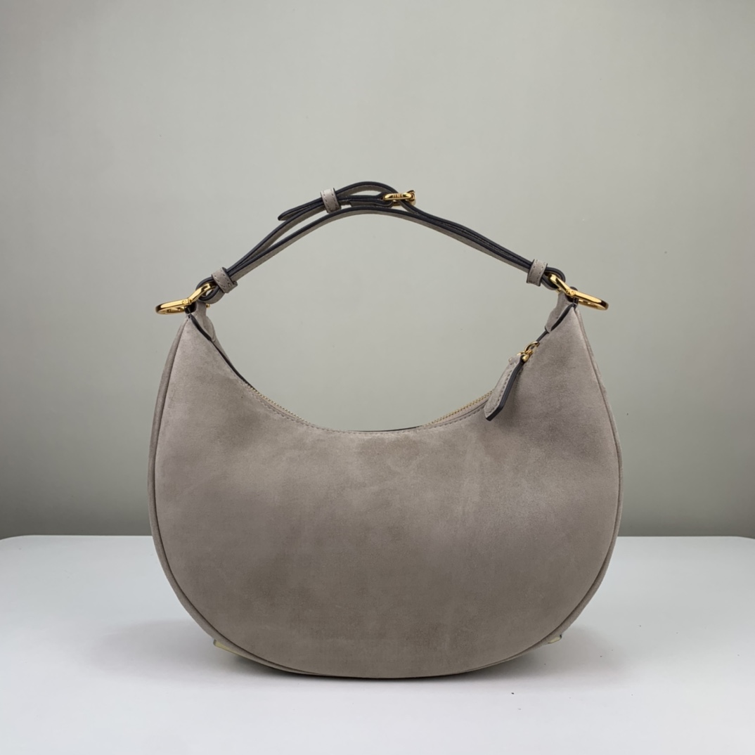 F**di graphy bag-29 x24.5 x10cm