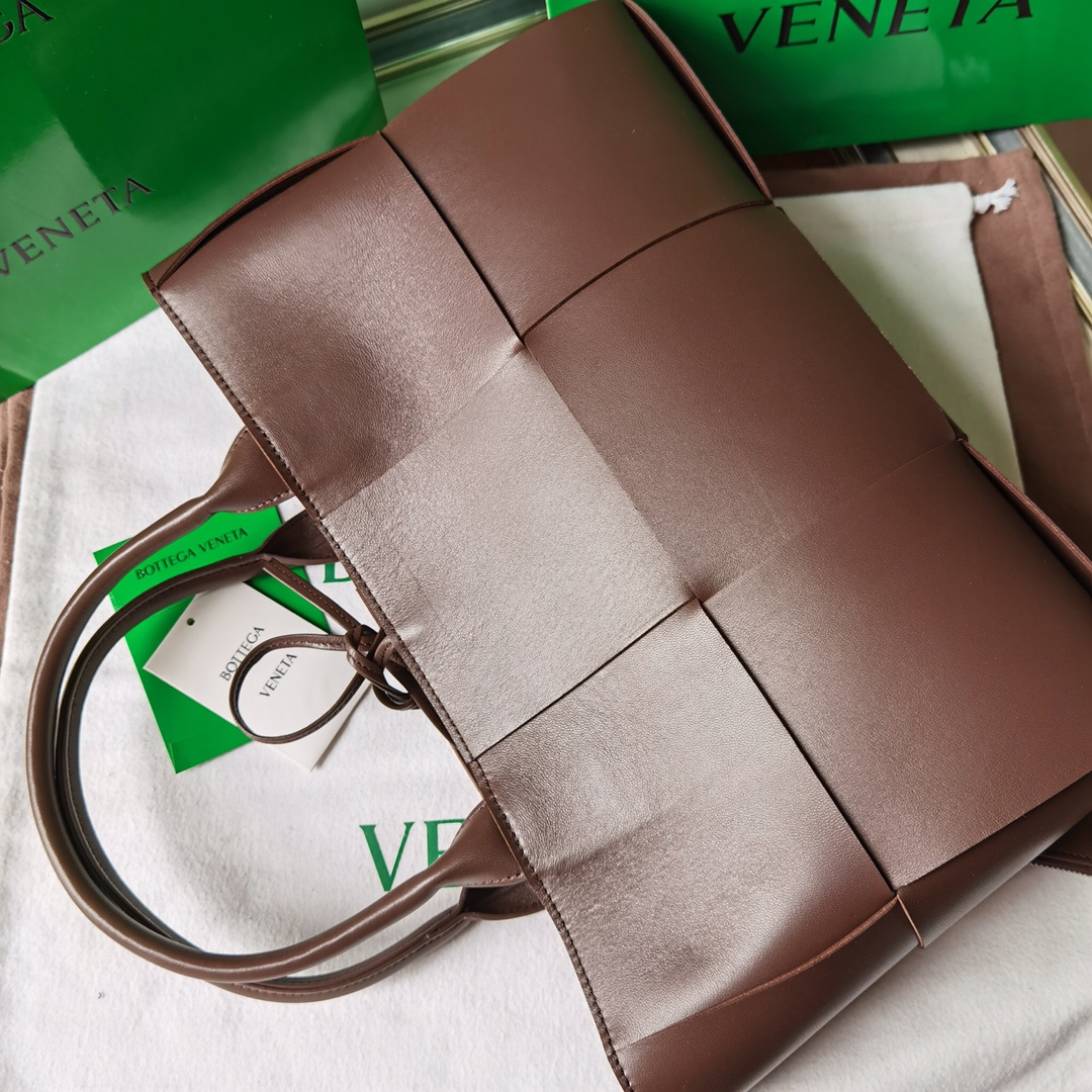 b0tte*a Ven*ta arco bag-38x14x24.5cm