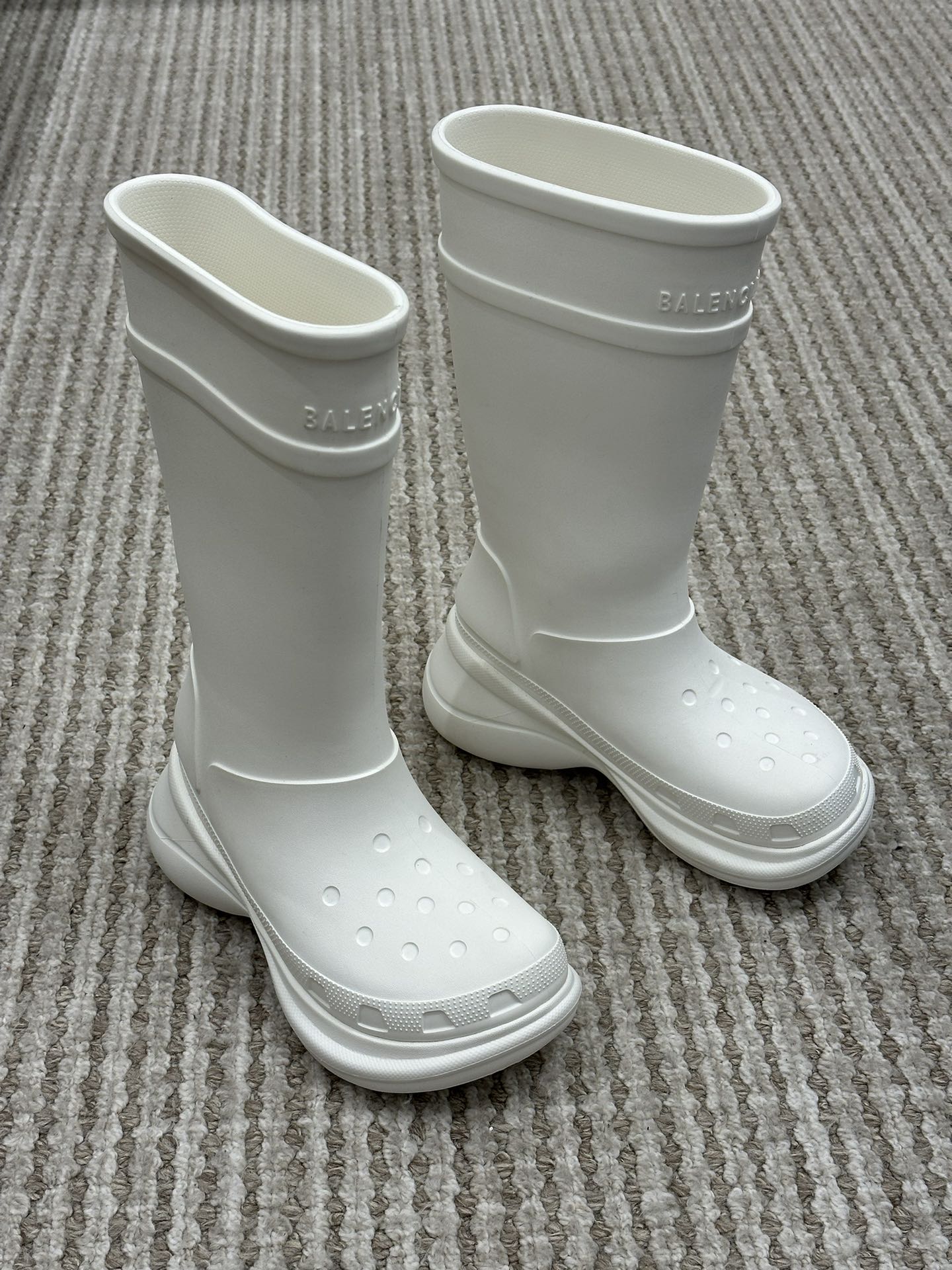 Ba*len*cia*ga boots