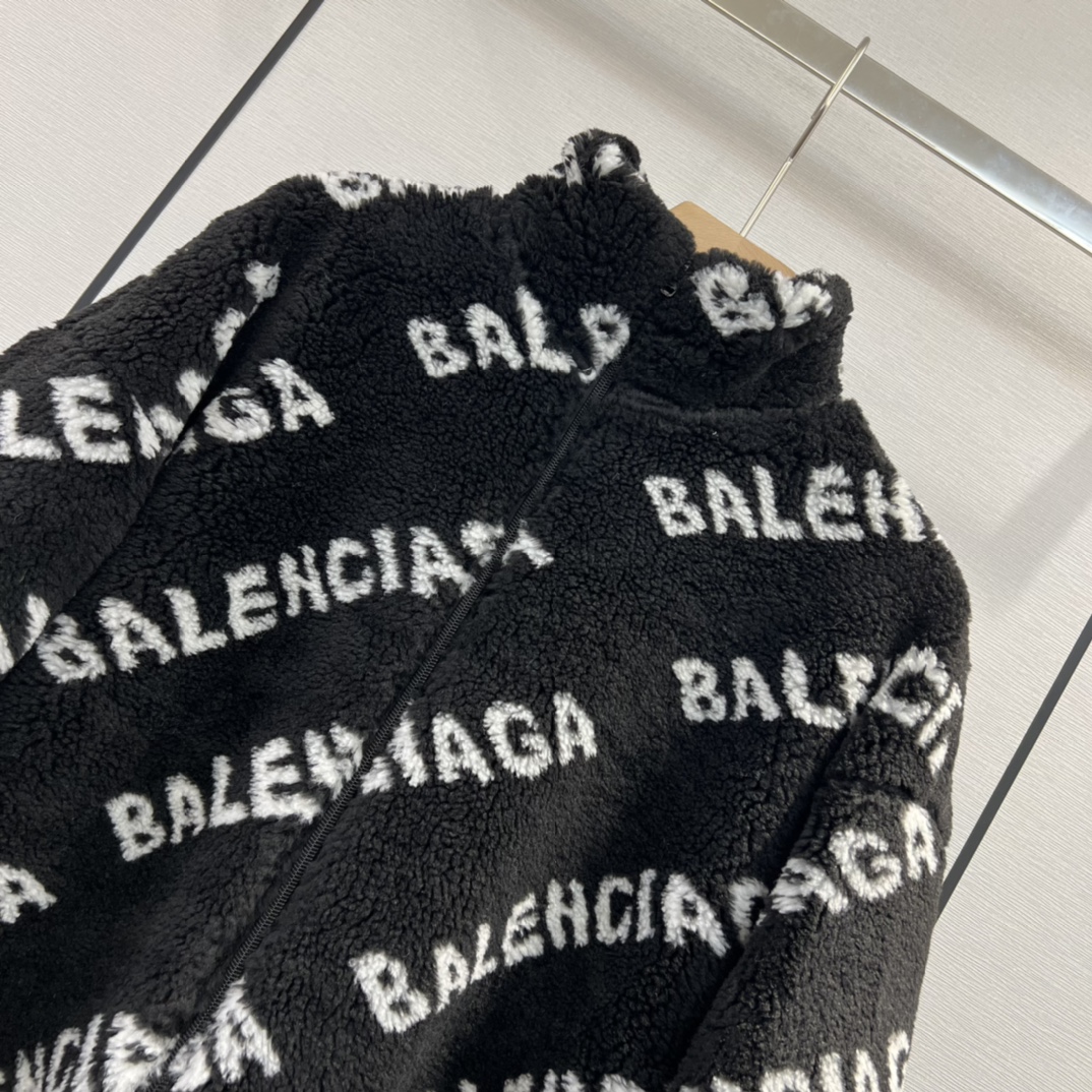 Ba*len*cia*ga coat