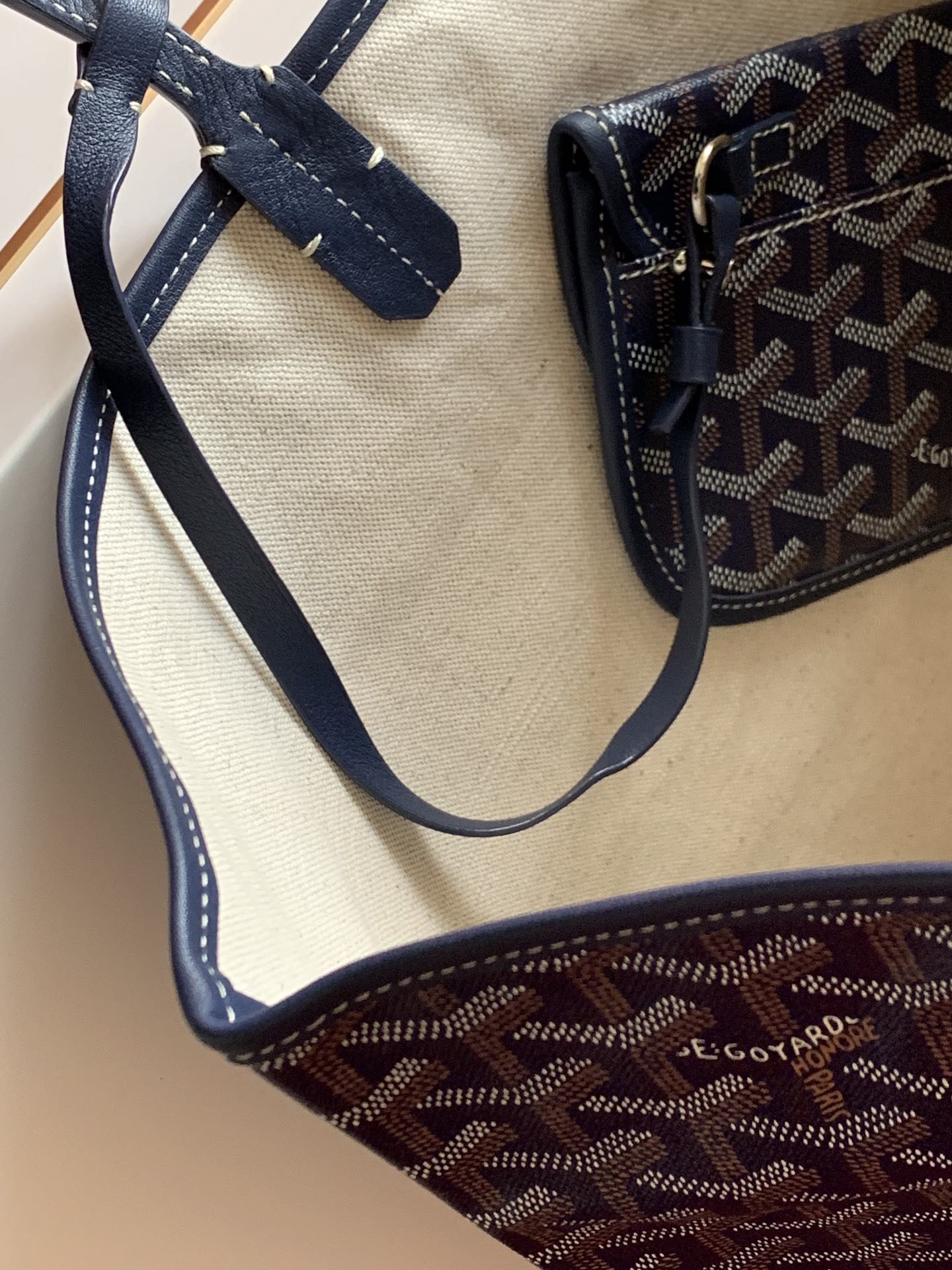Go*ard artois handbags-47&57cm