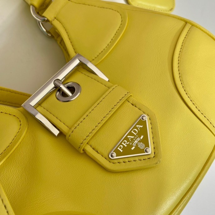 Pra*a moon handbags 1ba381-22.5*16*7.5cm