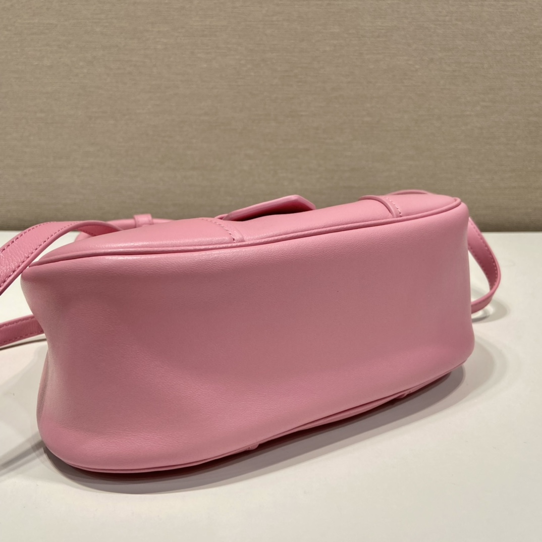 Pra*a moon handbags 1ba381-22.5*16*7.5cm