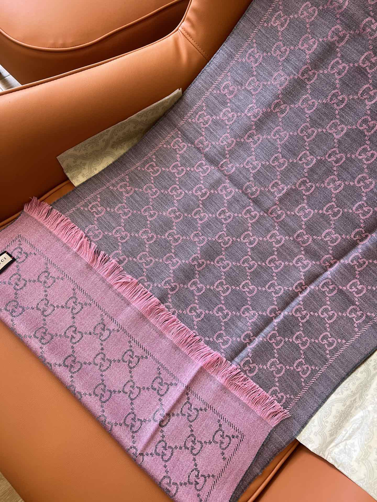 G*u*i scarf-48*180cm