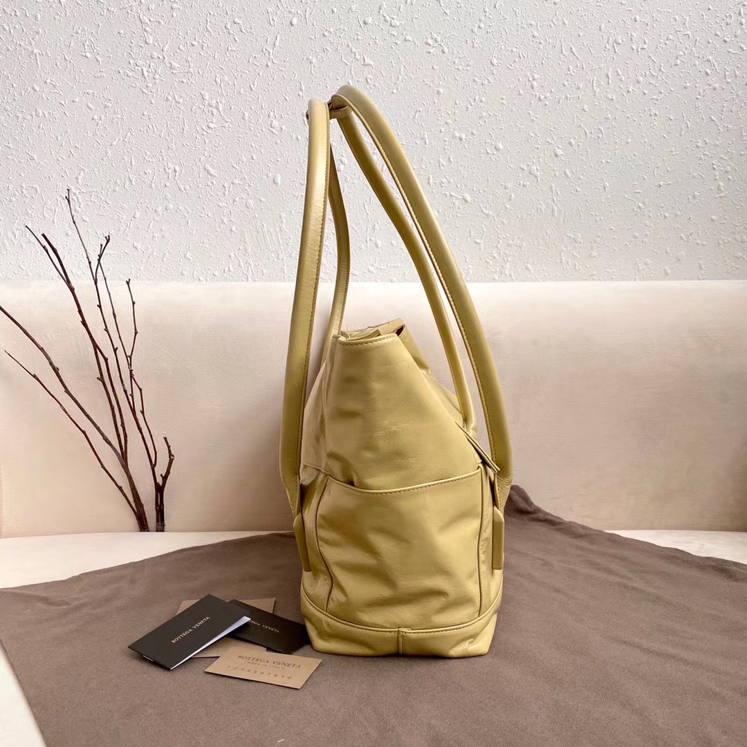 b0tte*a Ven*ta arco bag-48＊33＊11cm