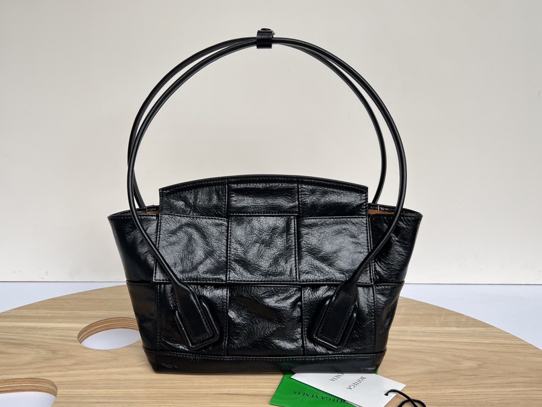 b0tte*a Ven*ta arco bag-23x21x9cm