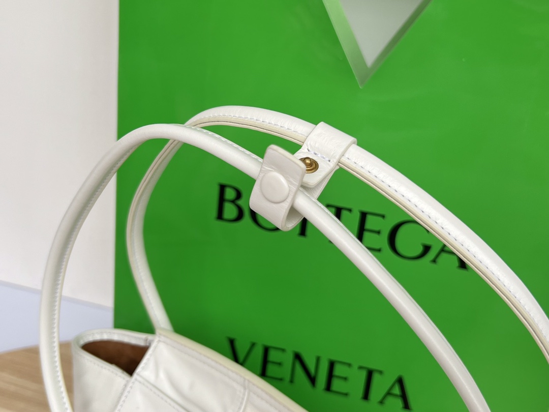 b0tte*a Ven*ta arco bag-23x21x9cm