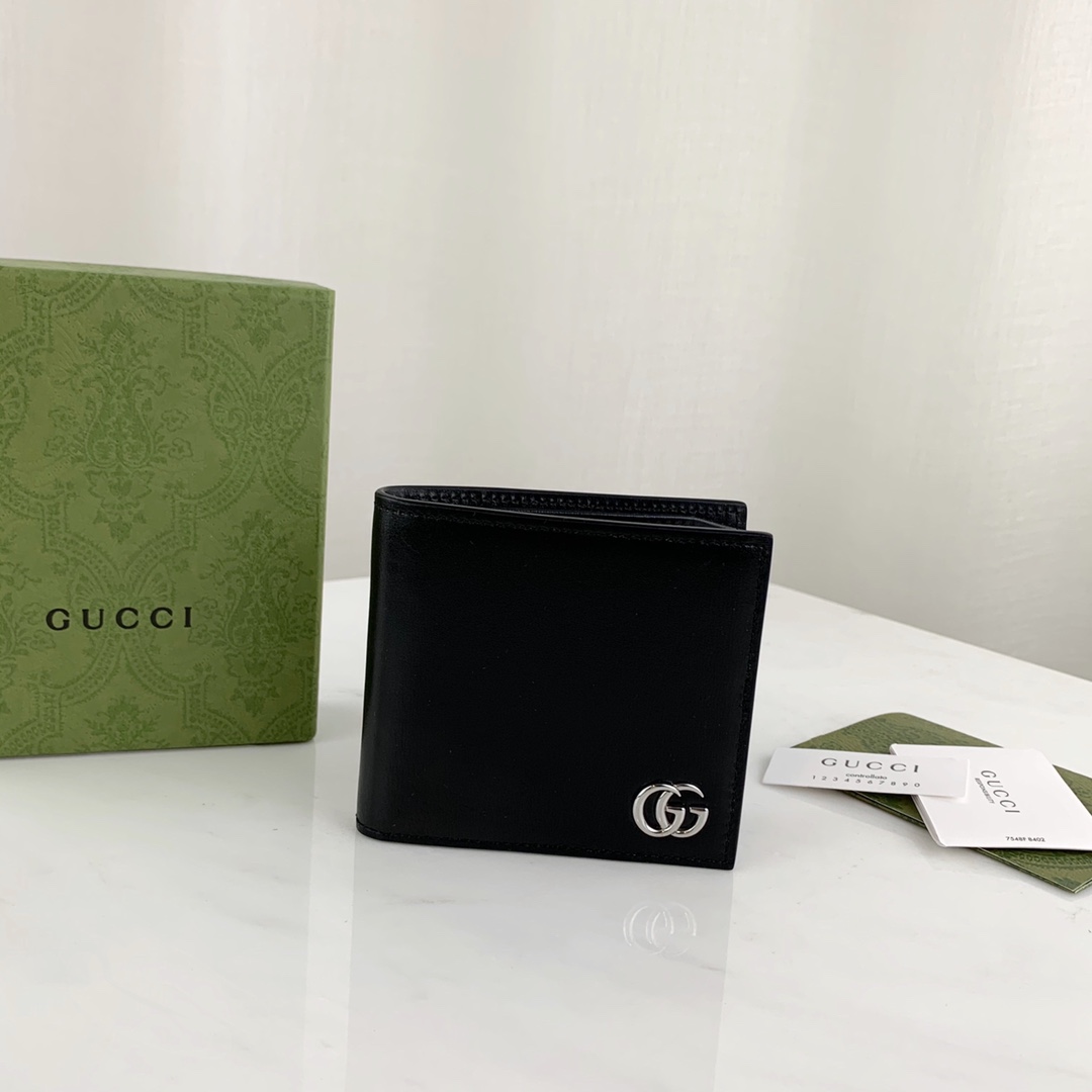 G*u*i wallet-11x9cm