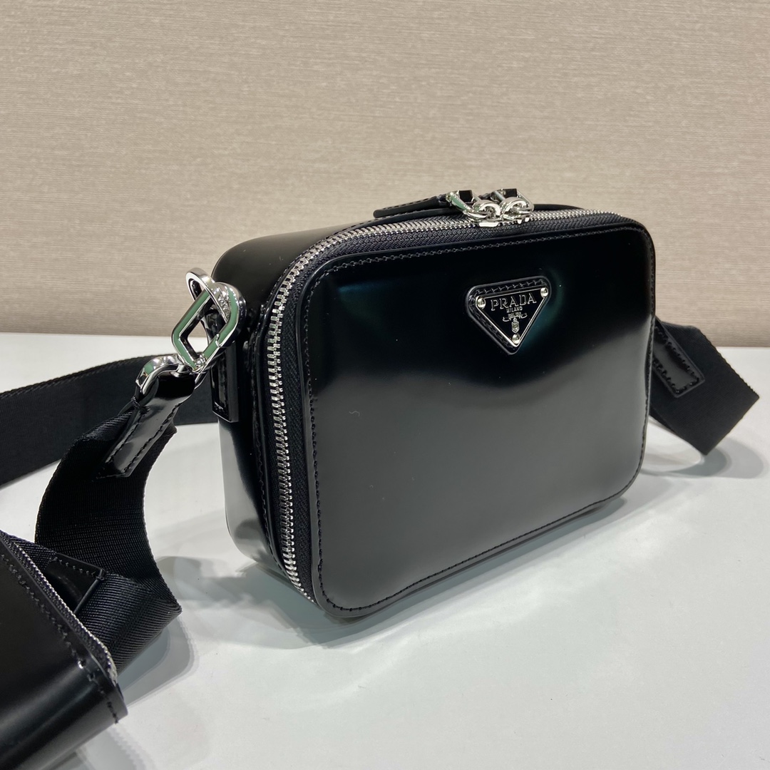 Pra*a messenger bag-2vh070-19*12.5*5.5cm