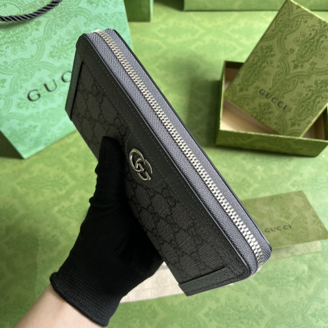 G*u*i wallet-19*10.5*2.5cm