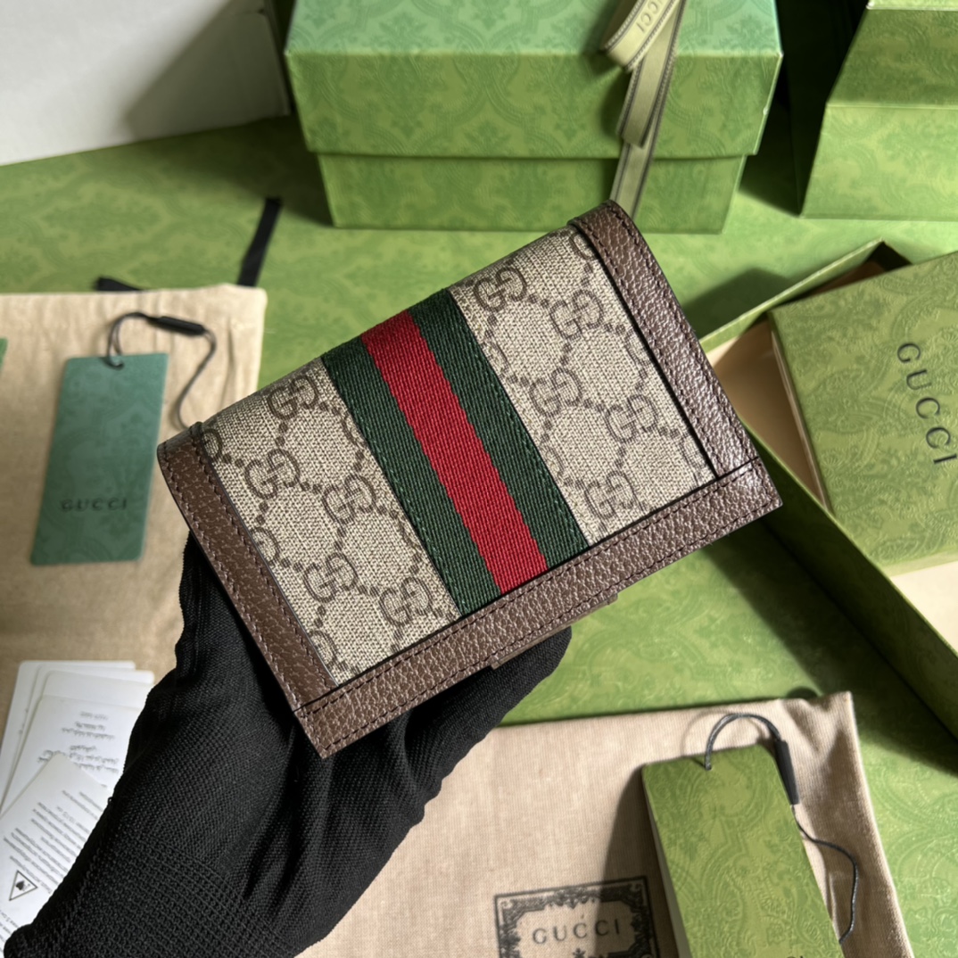 G*u*i wallet-10.5*14.5cm