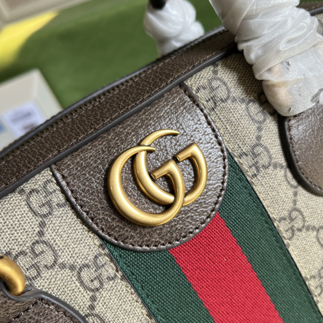 G*u*i savoy backpack-39*43*21cm