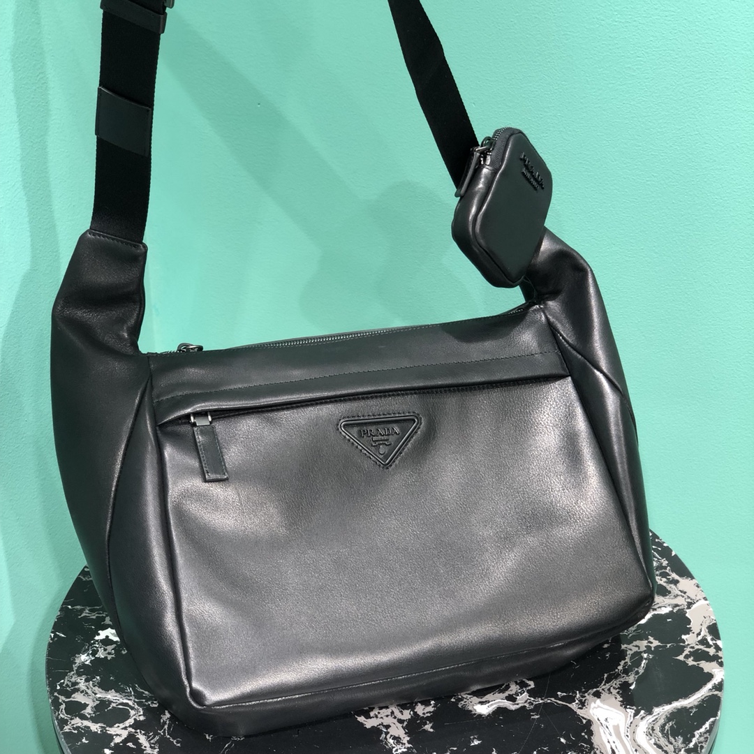 Pra*a crossbody bag-2vh125-32*32*9cm