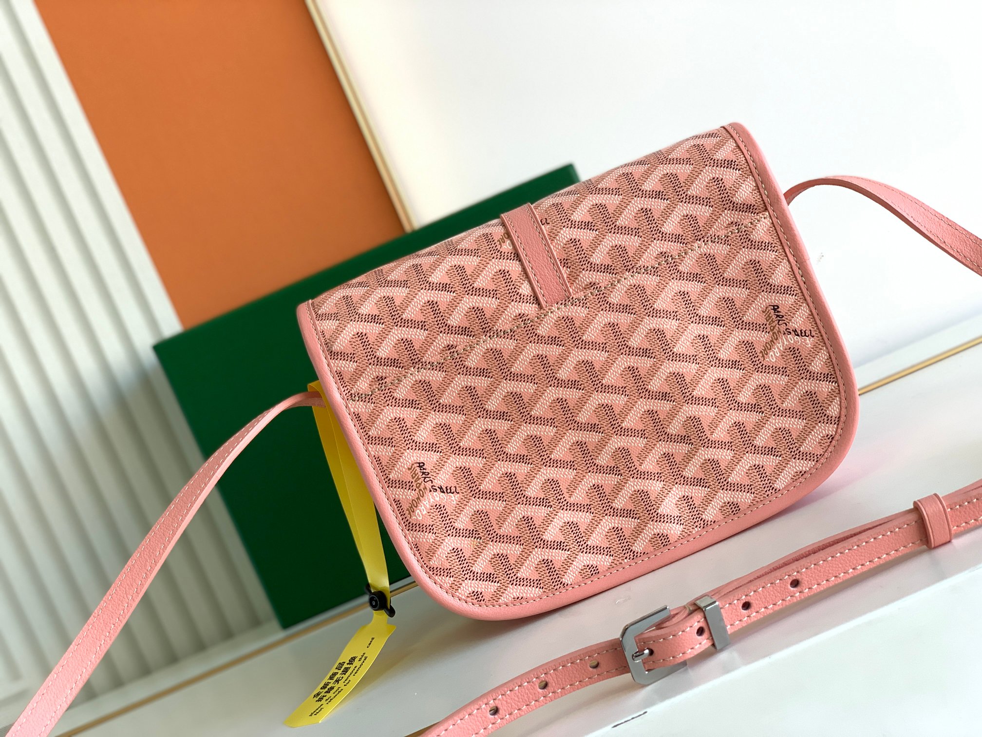 Go*ard crossbody bag-25x10x18cm