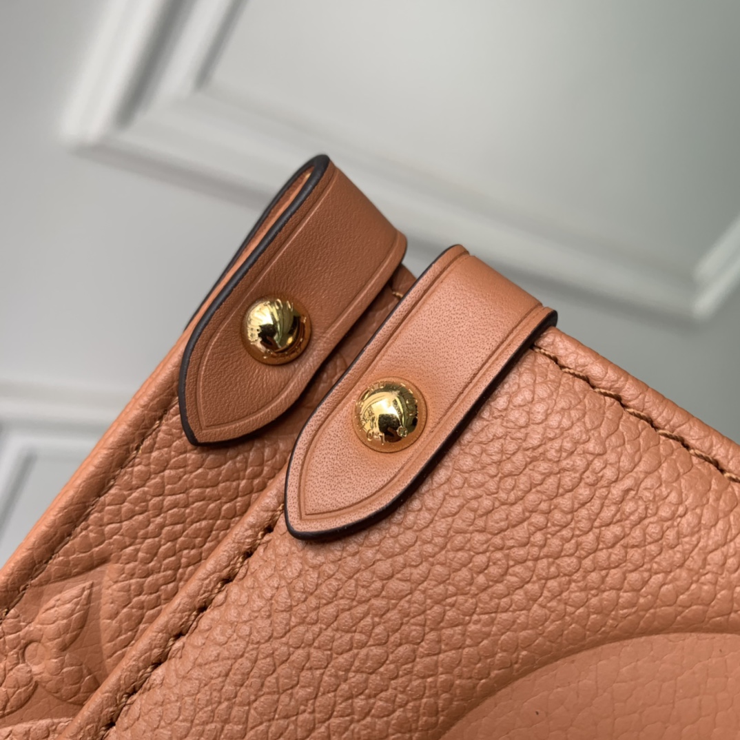 l0*is V*t0n onthego handbag-41*34*19cm