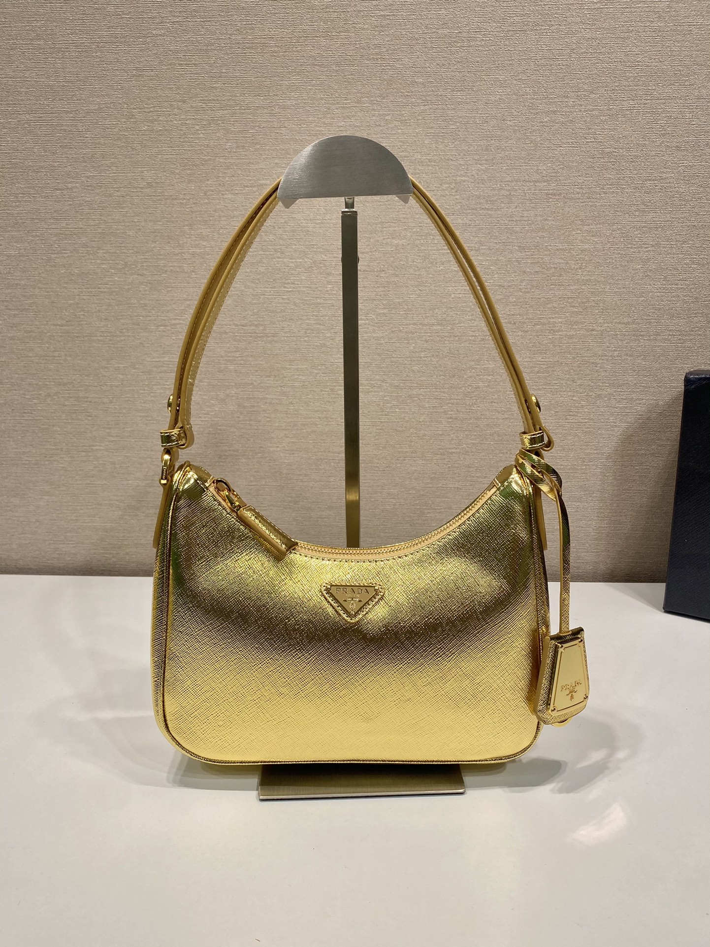 Pra*a nylon 1bc204b hobo bag-23*17*6.5cm