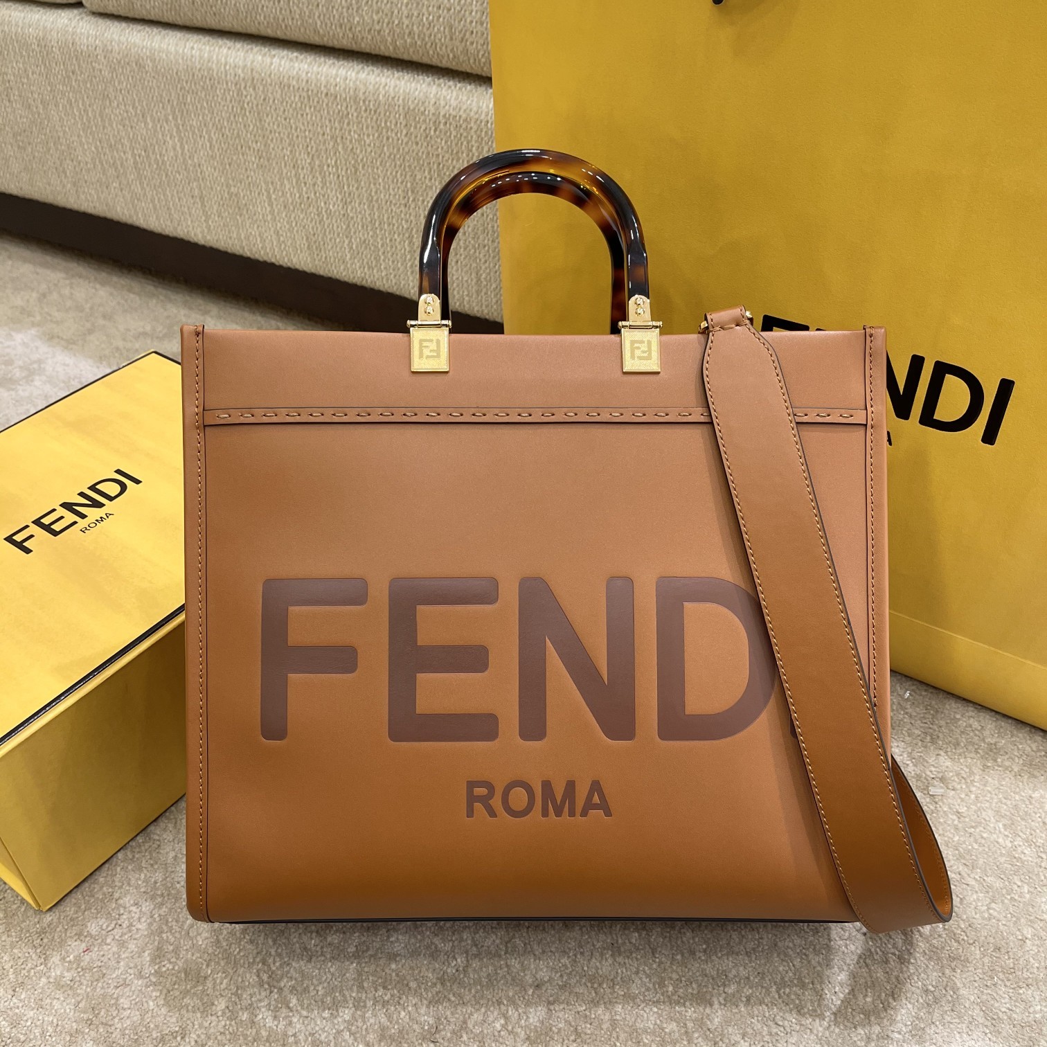 F**di vintage handbags-35x17x31cm
