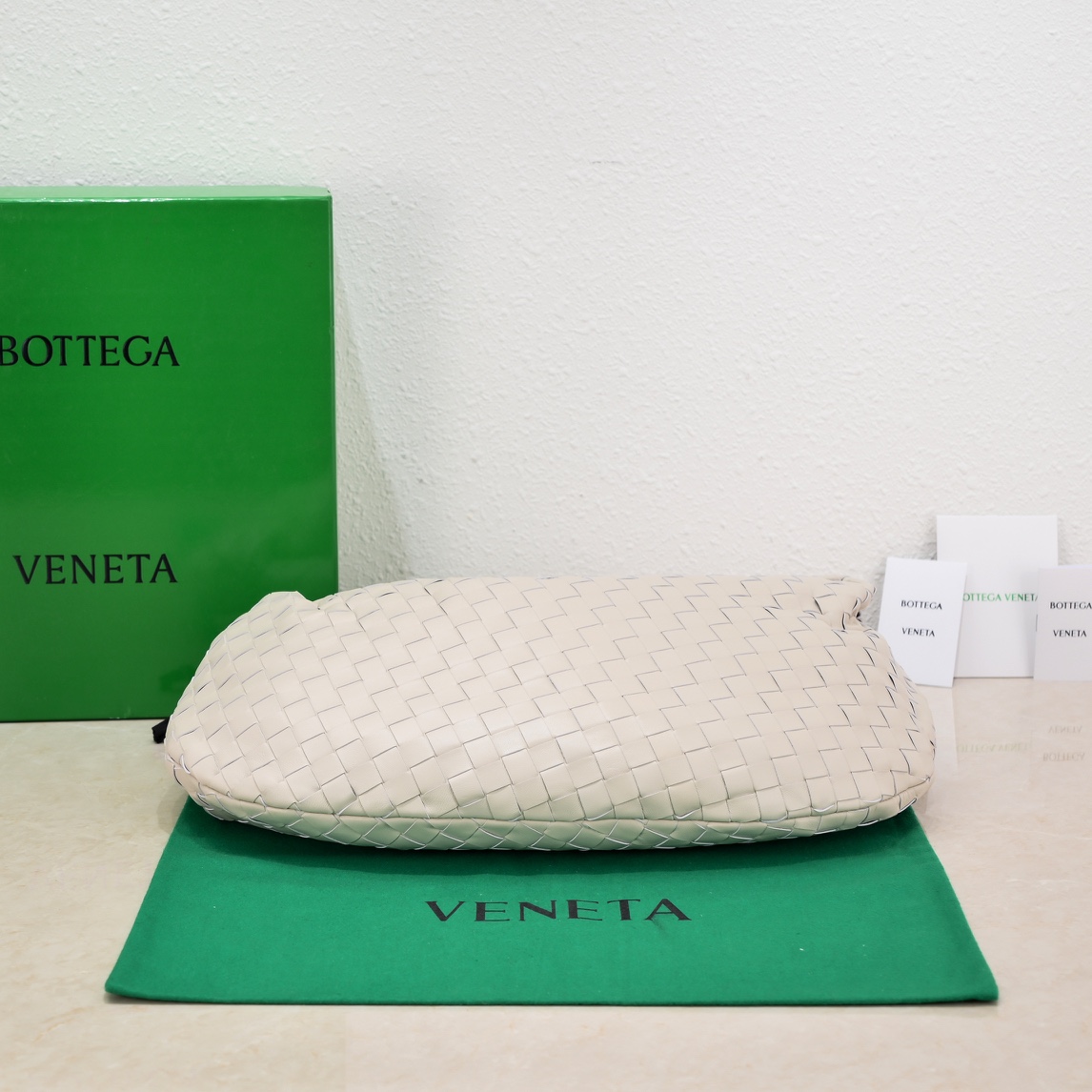 b0tte*a Ven*ta jodie hobo-40*48*16cm