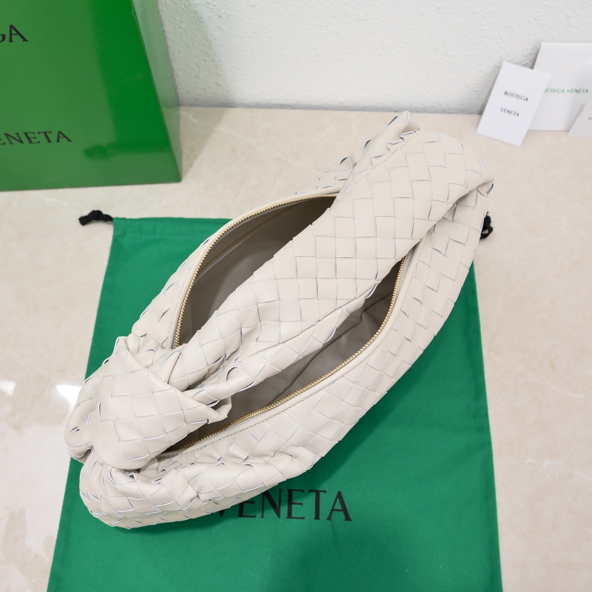b0tte*a Ven*ta jodie hobo-40*48*16cm