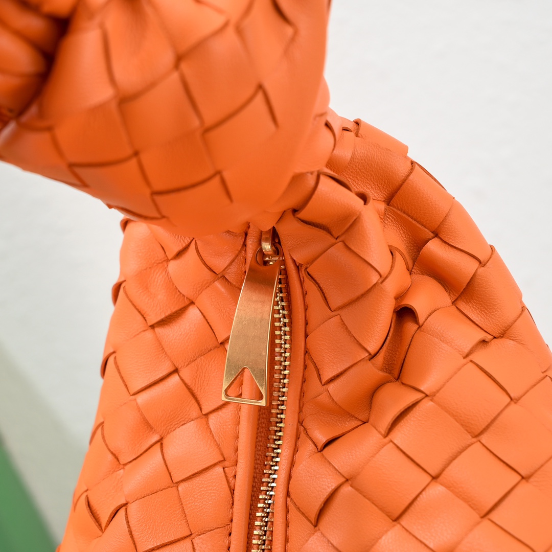 b0tte*a Ven*ta jodie hobo-40*48*16cm