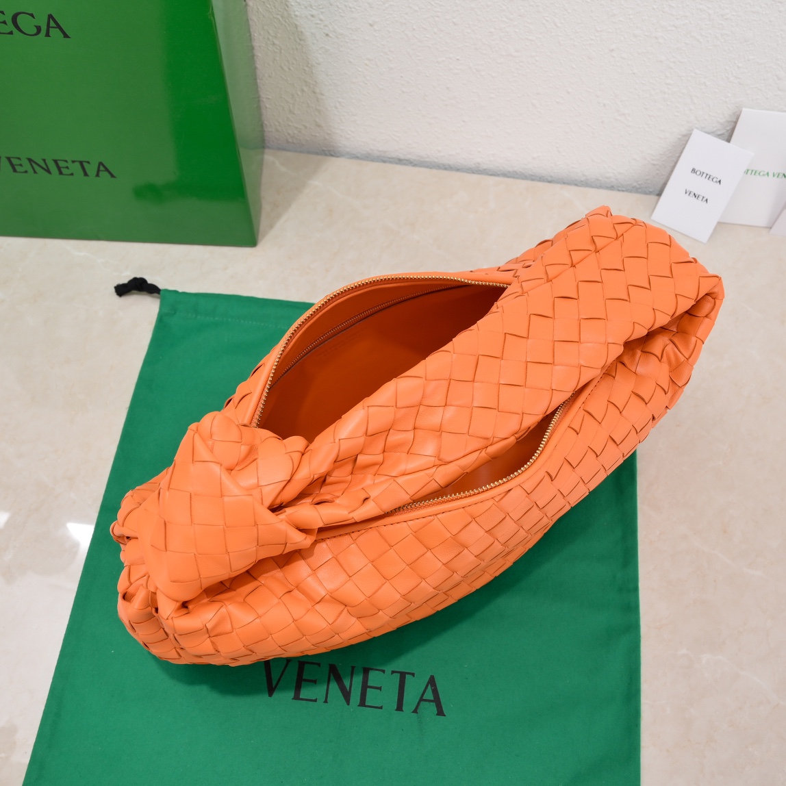 b0tte*a Ven*ta jodie hobo-40*48*16cm