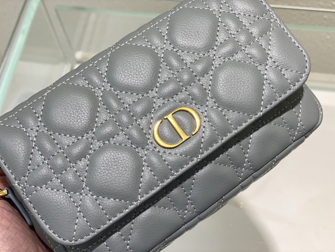D*or 2023 caro bag-17.5 x 10.5 x 5 cm