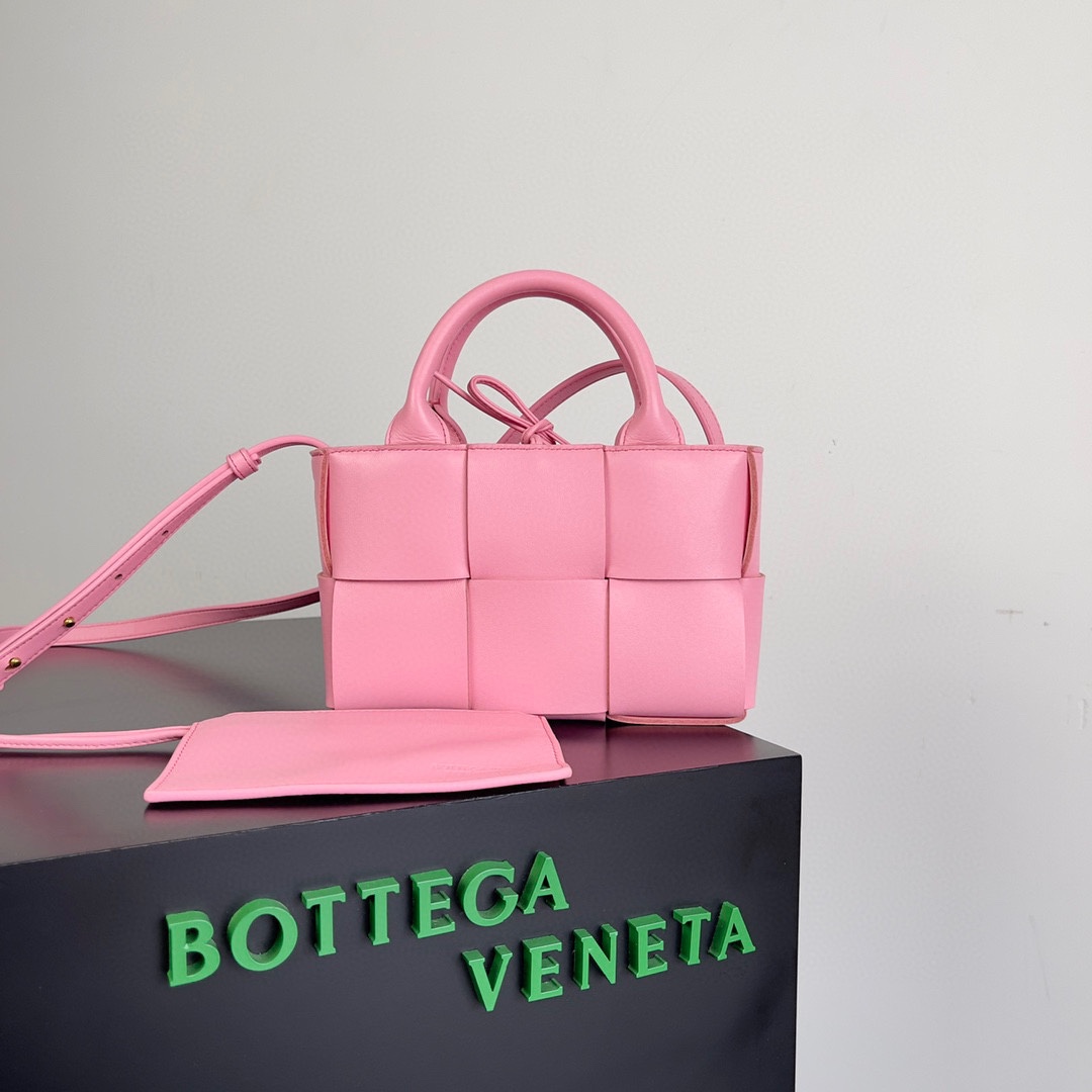 b0tte*a Ven*ta tote bag-20*7*13cm