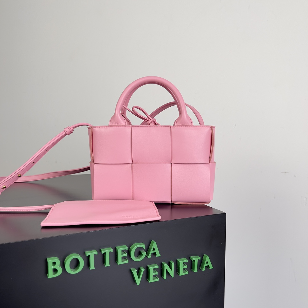 b0tte*a Ven*ta tote bag-20*7*13cm
