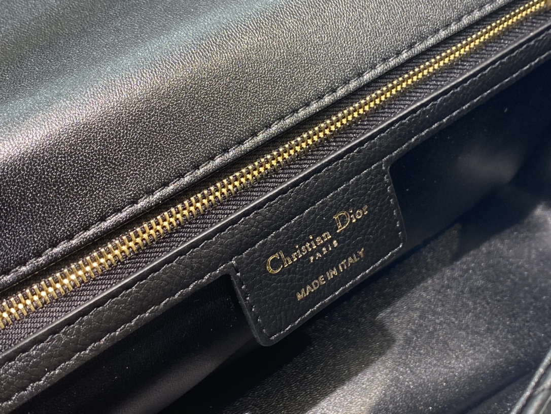 D*or 2022 caro bag-25cm