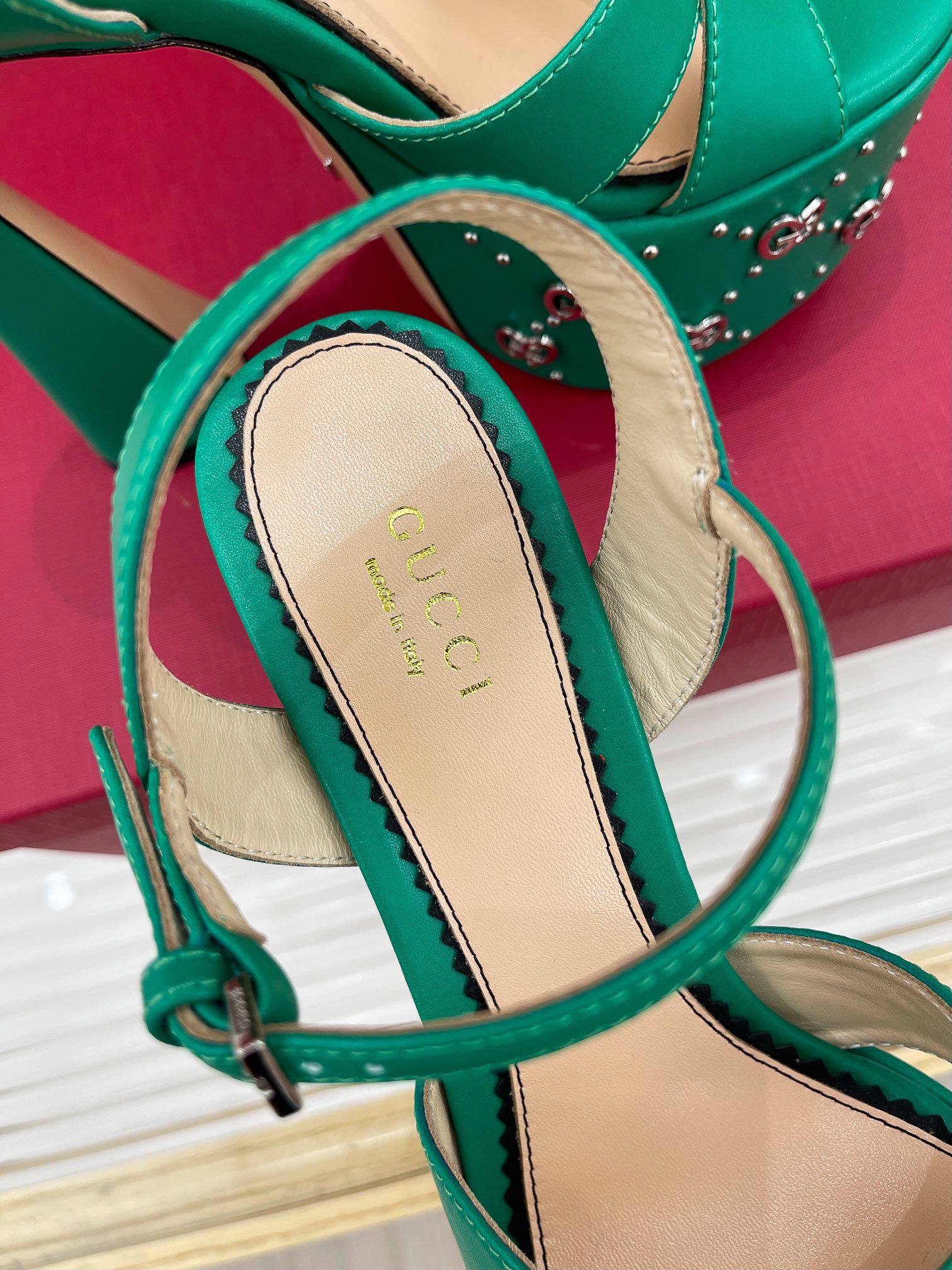 G*u*i heels-15cm